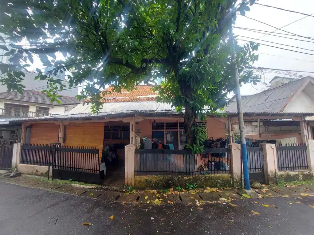 RUMAH MURAH DI PUSAT KOTA JAKARTA LOKASI STRATEGIS SUDAH SIAP HUNI