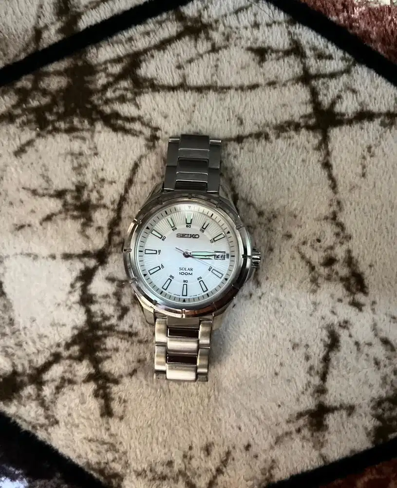 Dijual Jam tangan Seiko SNE077