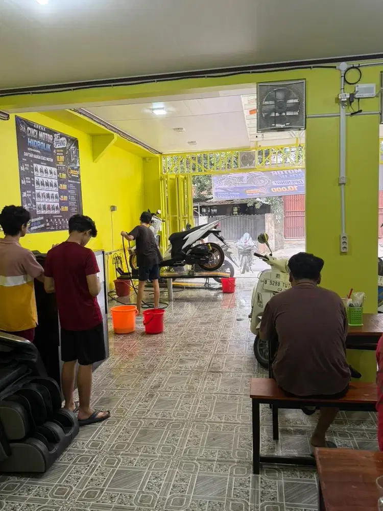 Dicari crew cuci motor