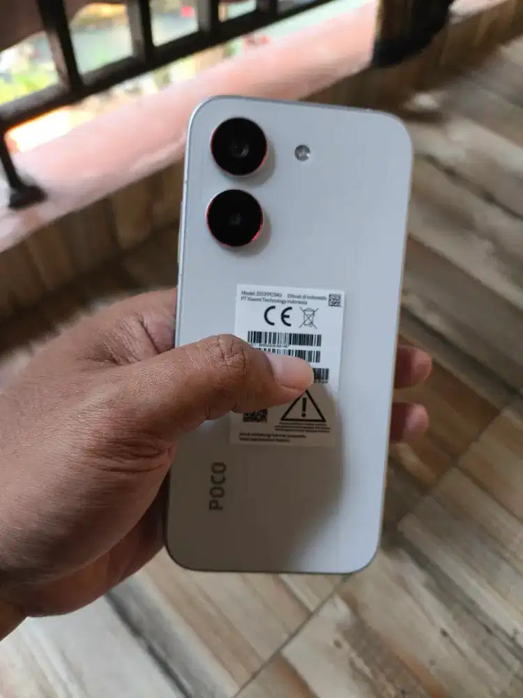 Poco x8 pro garansi juli 2027 batangan