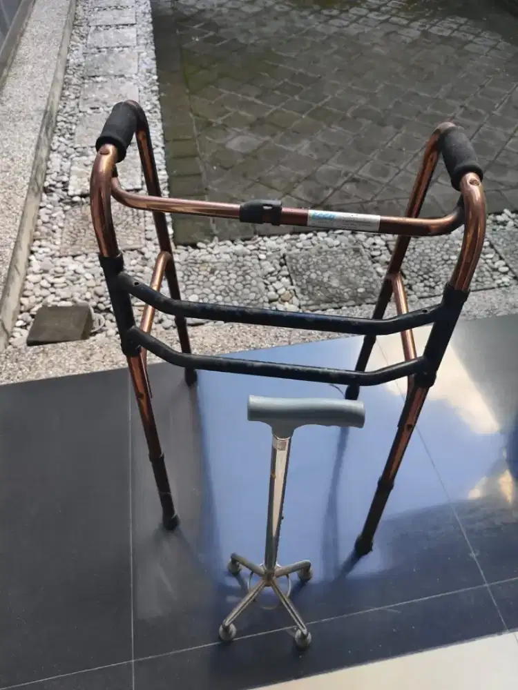 Alat bantu jalan