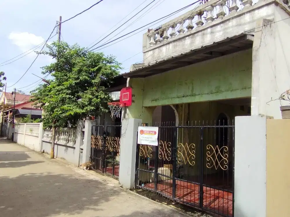 DIJUAL CEPAT! Cocok Investasi/Kost Rumah 2 Lantai Dekat 3Tol 2LRT