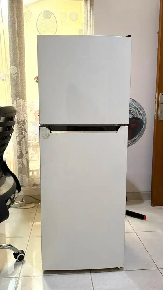 Kulkas 2 Pintu Changhong CRF-208 160 Liter