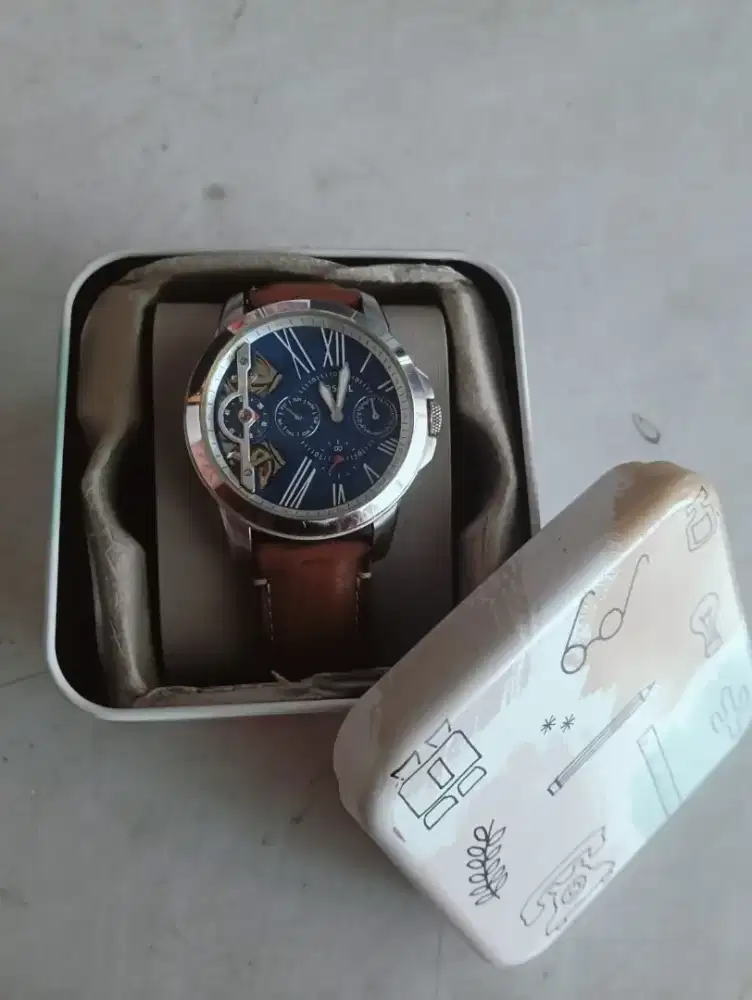 Jam tangan Fossil