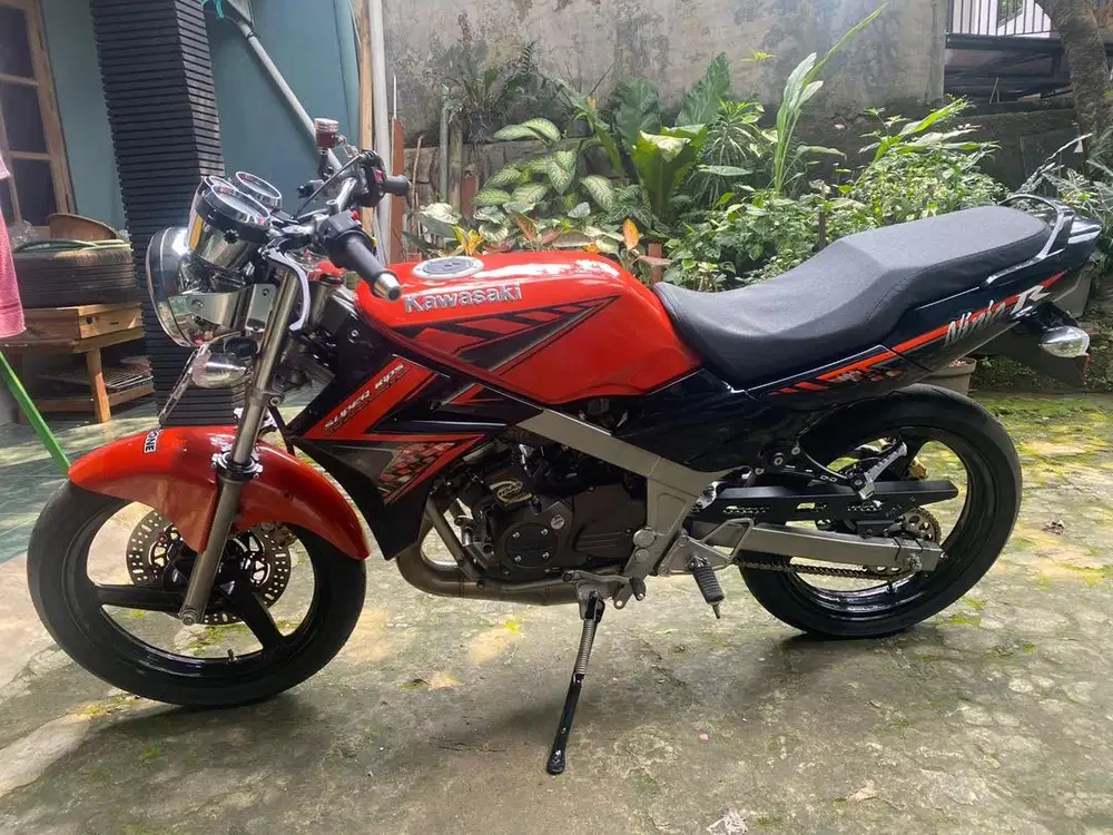 Kawasaki KR150L (Ninja R)