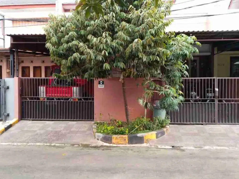 Dijual Rumah dalam cluster di Mediterania Cikunir Bekasi. Tidak Banjir