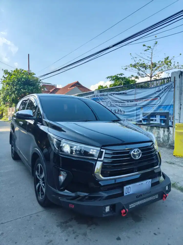 Innova Venturer Diesel Matic 2021