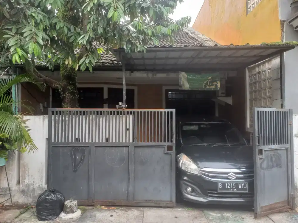 RUMAH ASRI DEKAT BINTARO