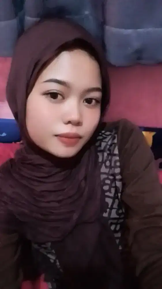 mencari kerja /baby sitter