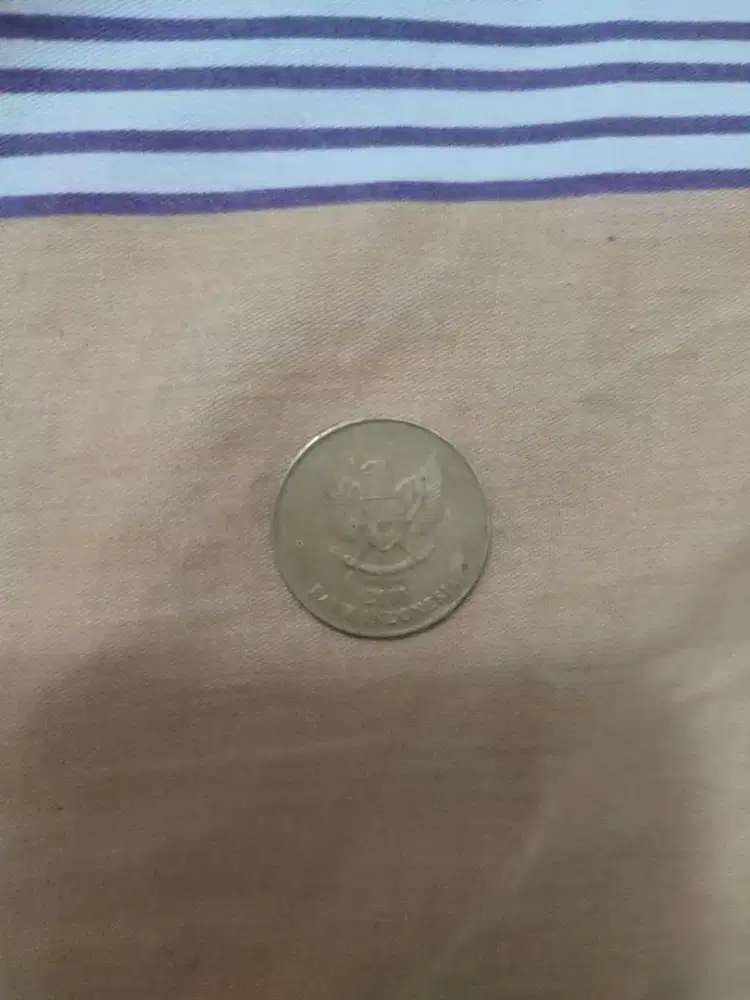 Uang koin Rp 500 tahun 2001