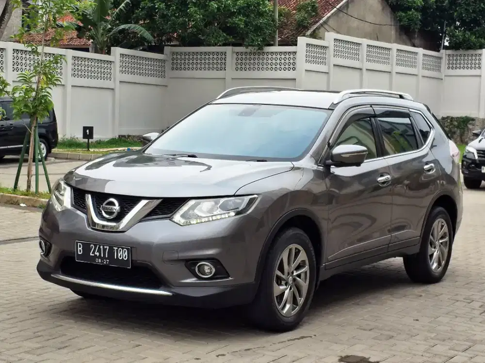 Nissan Xtrail 2.5 Automatic 2017 Bensin Abu Metalic