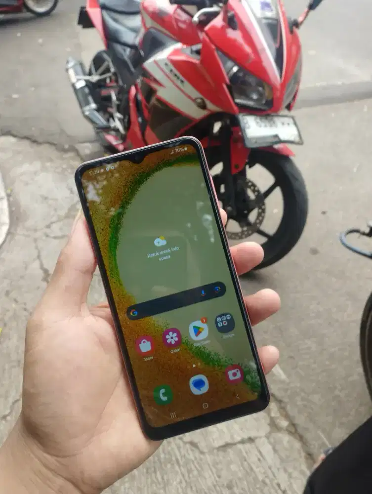 FULSET SAMSUNG A04S 4/64 SUPER MULUS DAN ISTIMEWA