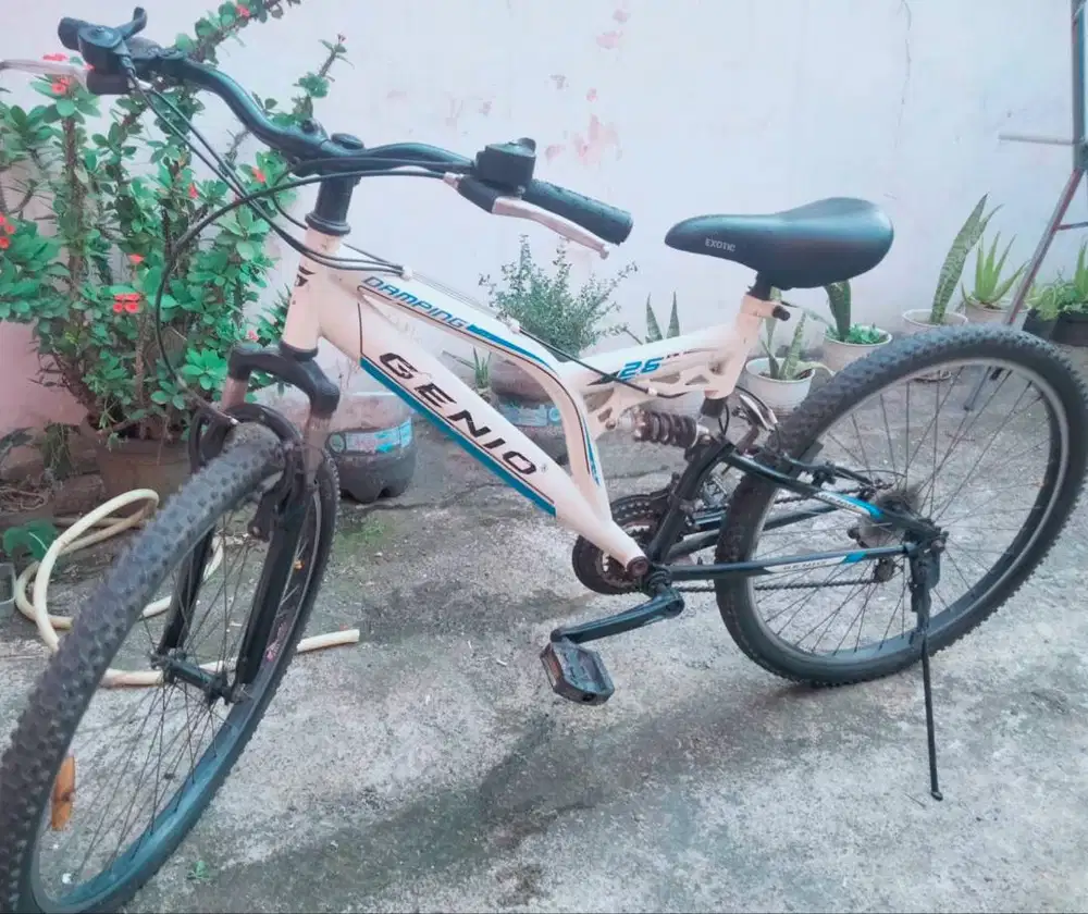 Dijual sepeda Genio