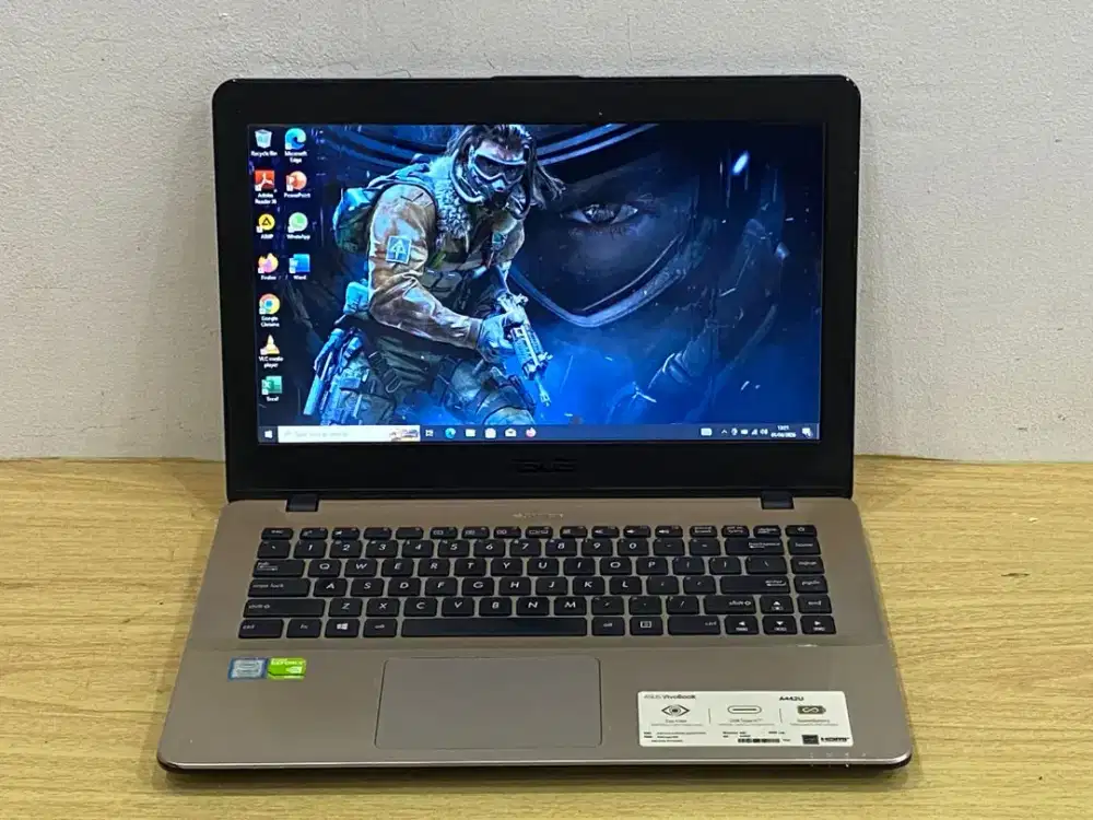 ASUS Vivobook A442U
processor Intel Core i5-8250URAM 12GB HDD 1TB
