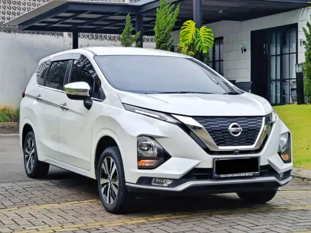 Nissan Livina VL AT 2021 (Kondisi Bagus)