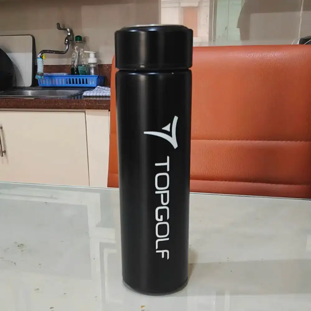 Tumble Topgolf hitam masih mulus