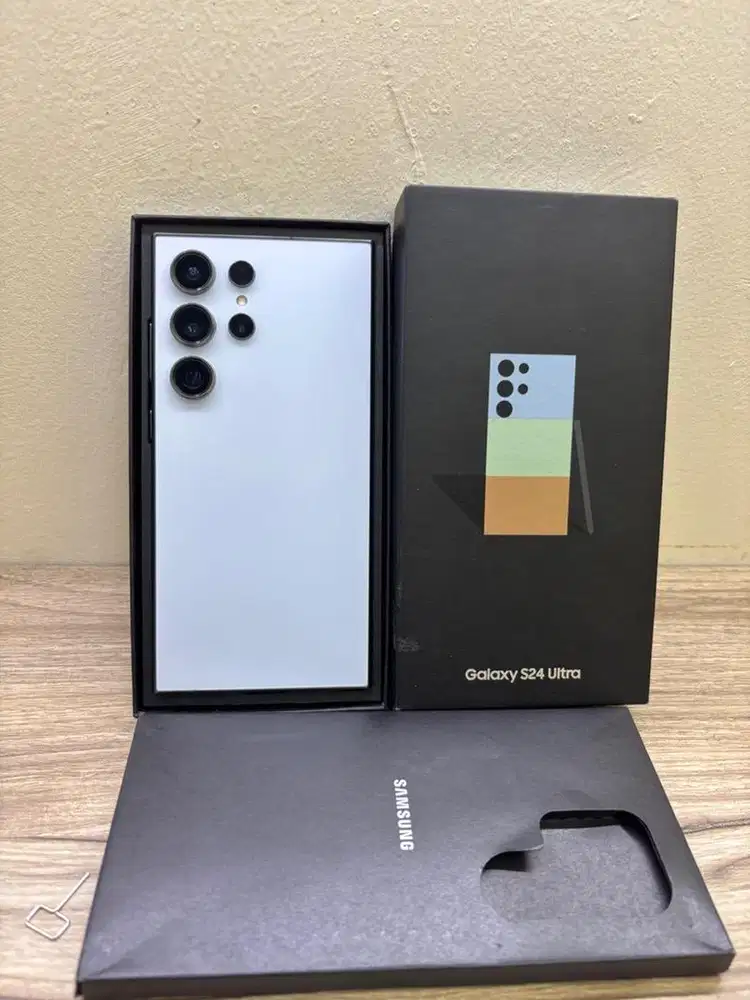 Samsung S24 Ultra 12/512GB Sein