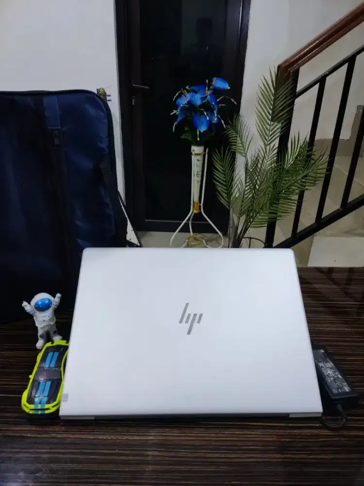 LAPTOP HP Elitebook 840 G6 R70 SLIM [ Ram 8GB + SSD 512GB ]