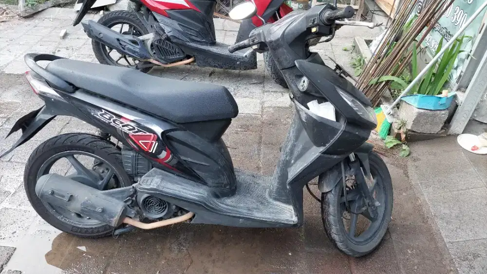 Dijual Beat Tahun 2009