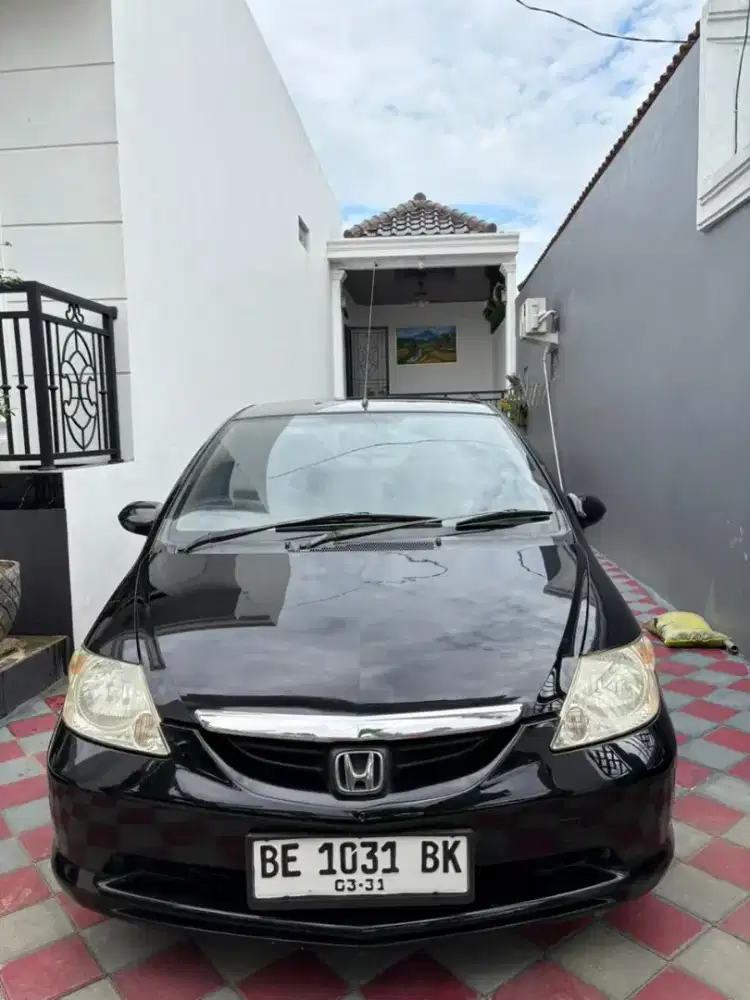 Dijual mobil honda city i DSi 2004