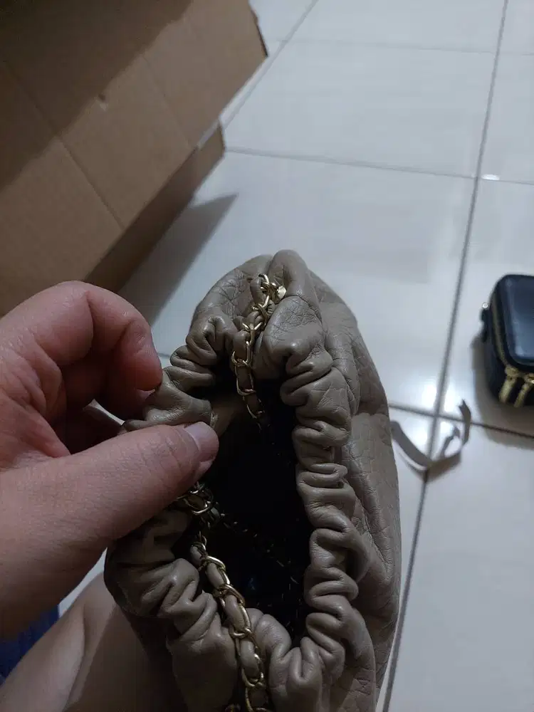 Tas serut khaki