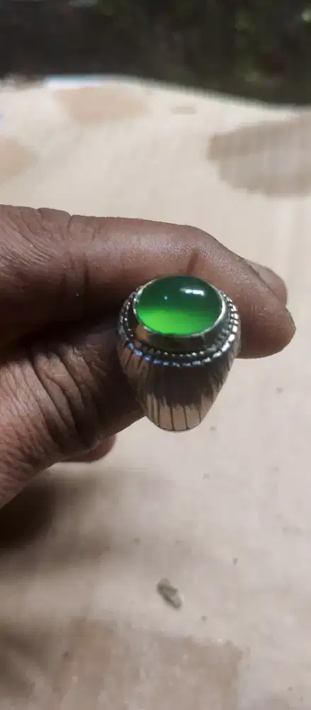 Batu Bacan natural calsedoni cristal