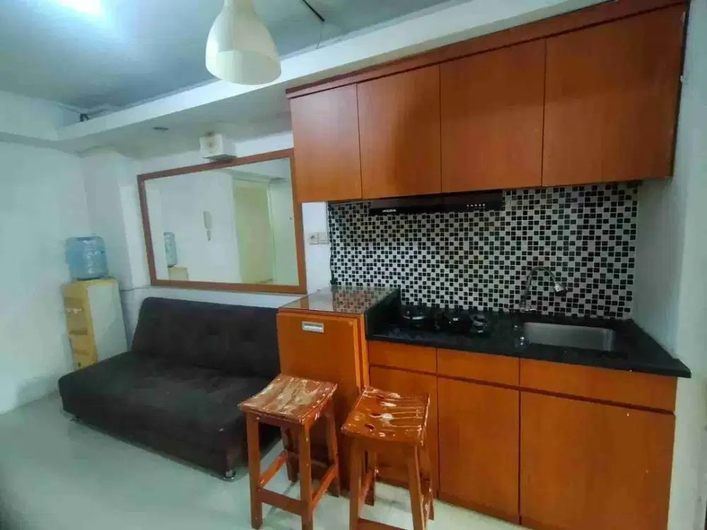 Sewa 2BR Furnished apartment Bassura City tower Flamboyan