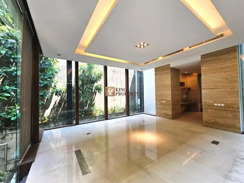 Rumah Ikonik Eks Pejabat! Best Value Luxury Glass House Pondok Indah, Hunian Eksklusif & Bergengsi yang Langka