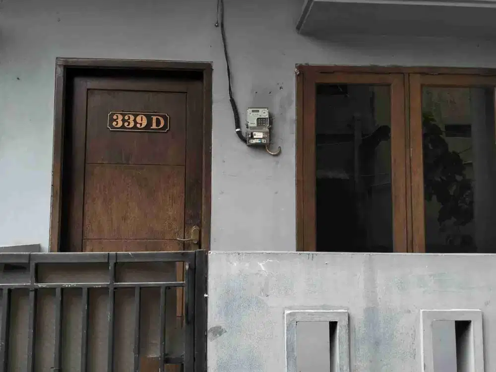 disewakan rumah masih cakep, bangunan kokoh