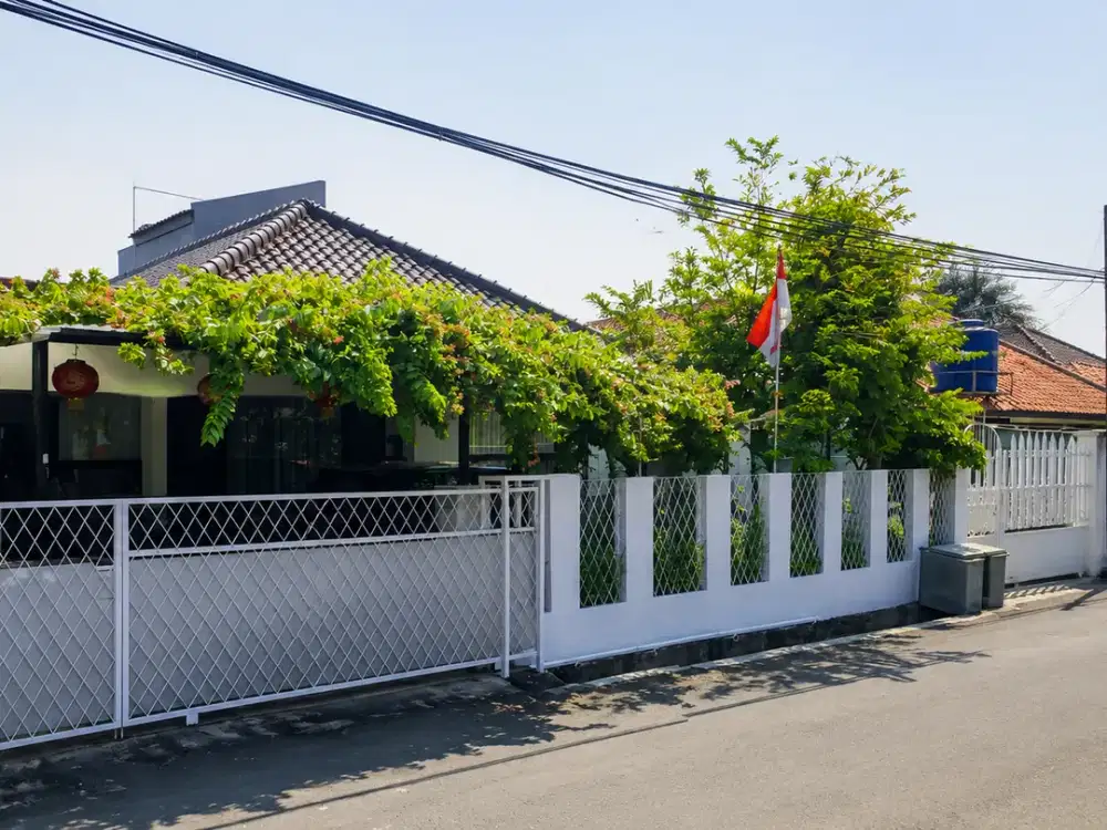 Modern Minimalis di Kebayoran Lama dekat Gandaria City