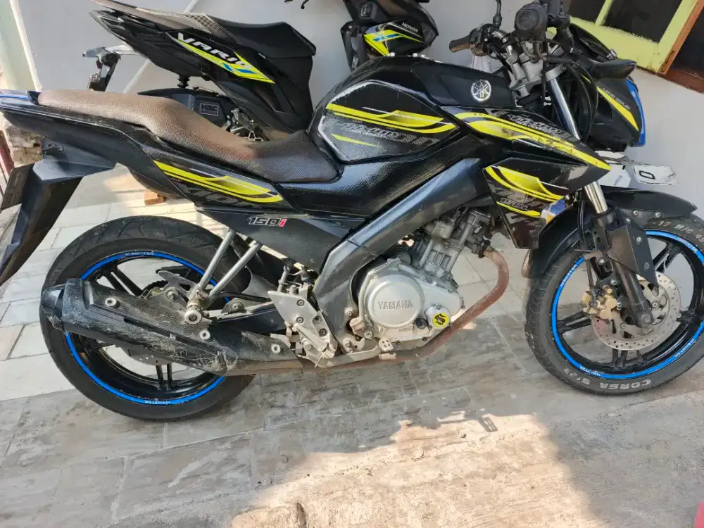 Vixion lightning