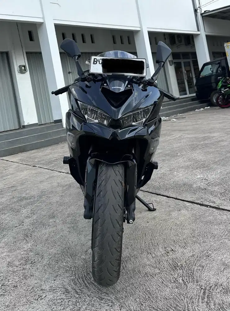 Kawasaki ninja zx25R 2024 km rendah 3rb seperti baru