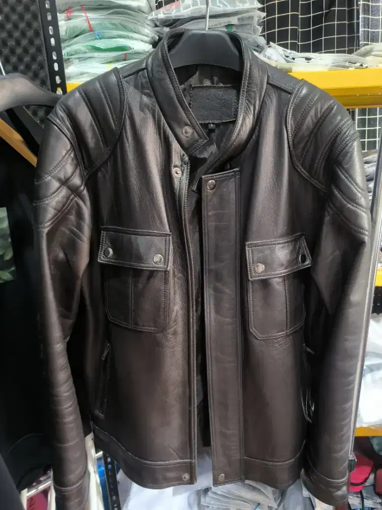 Jaket kulit asli sapi