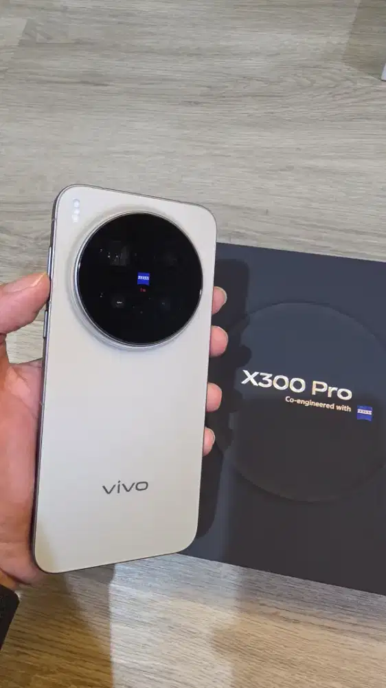 Vivo X300 Pro 16/512gb Fullset aori Garansi On