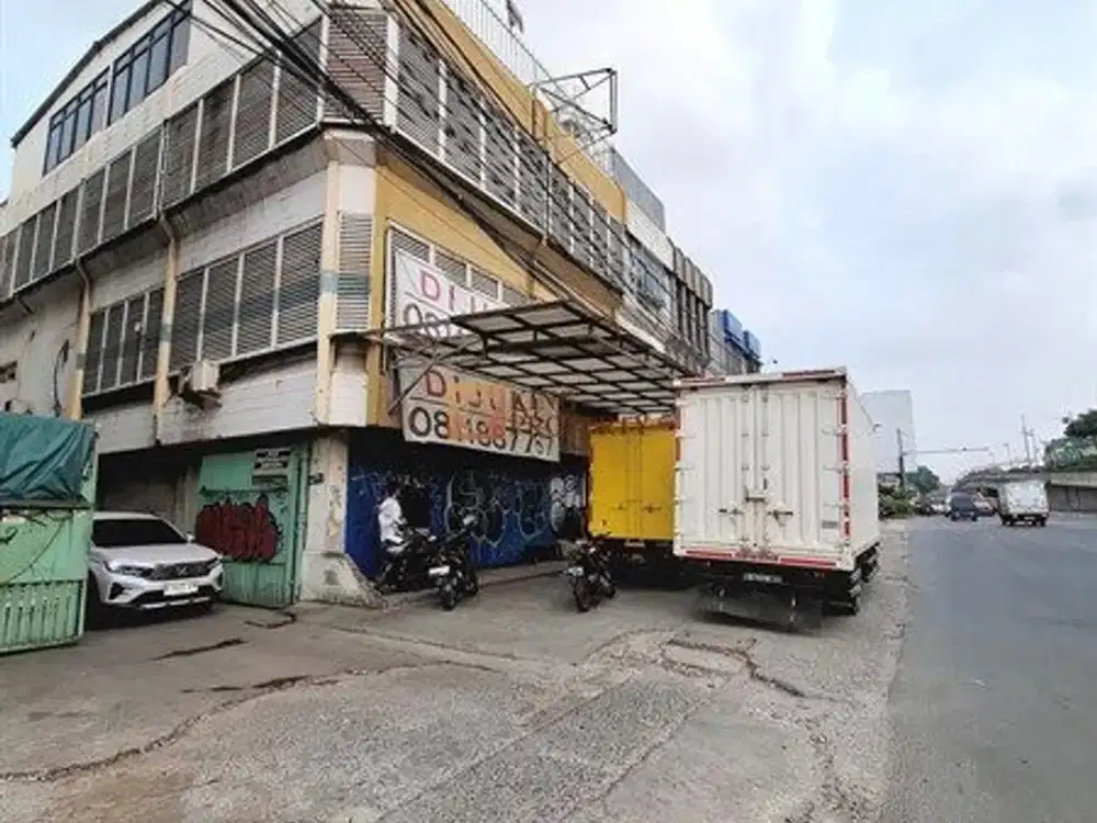 Bayar 1 Dapat 2! Dijual Ruko 3,5 Lantai Pinggir Jalan Raya Jembatan Dua, Traffic Ramai & Potensi Cashflow Tinggi