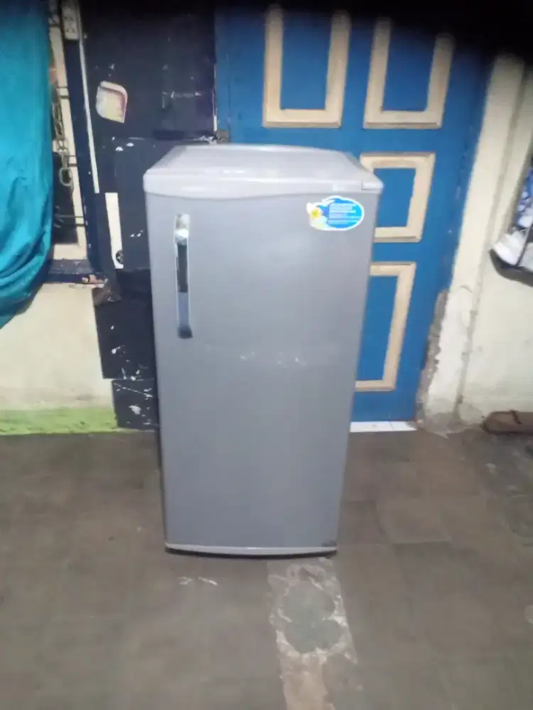 Jual kulkas LG 1 pintu dingin dan beku normal bisa diantar