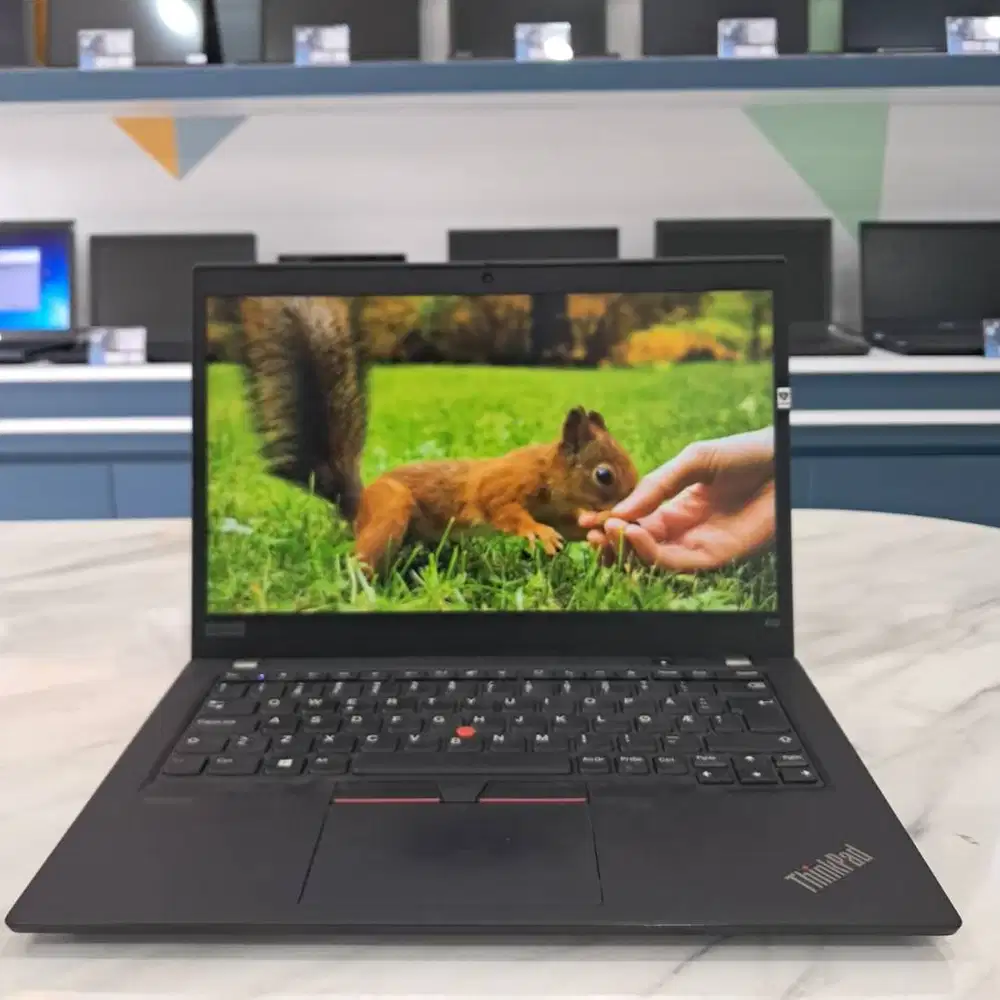 [L75] Laptop LENOVO Gaming Ringan | 8GB | SSD | 14 | Bisa COD