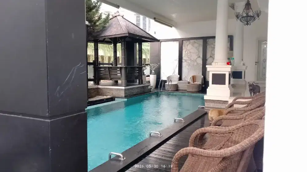 Perawatan Kolam renang