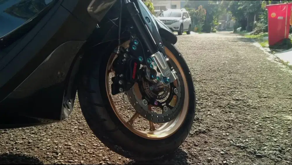 Yamaha New NMAX Sporty Elegan – Full Modif Proper Branded