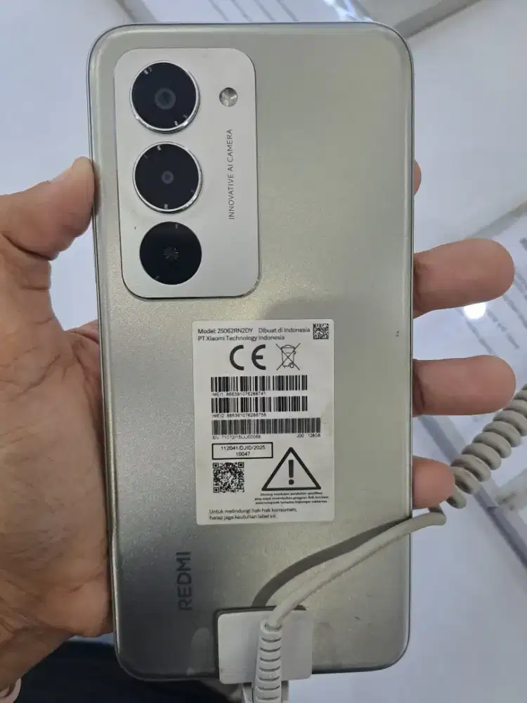 REDMI 15 BATERAI 7000 MAH