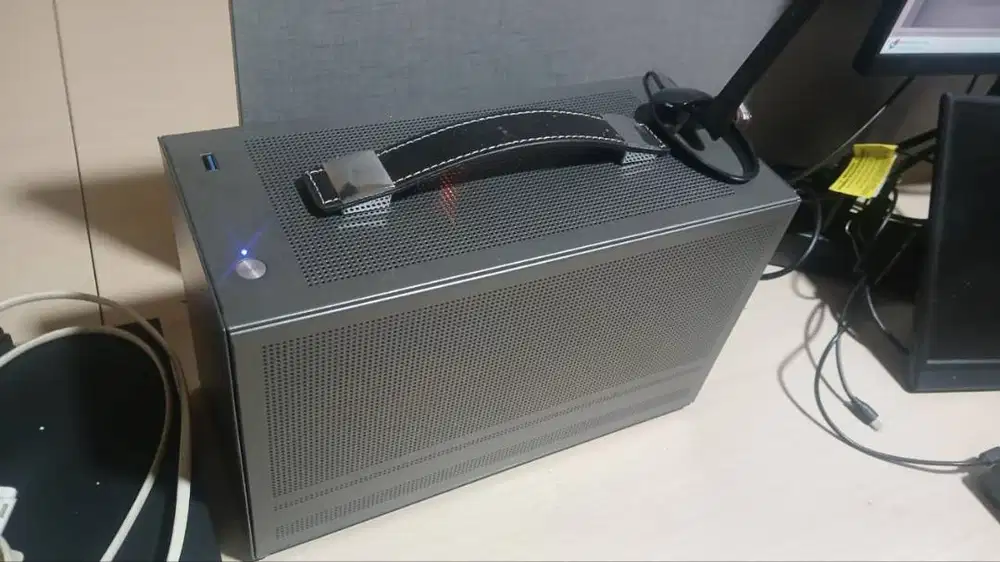 PC Gaming Mini ITX Ryzen 7 5700X RTX 3060 12GB RAM 32GB B450I AORUS Wi