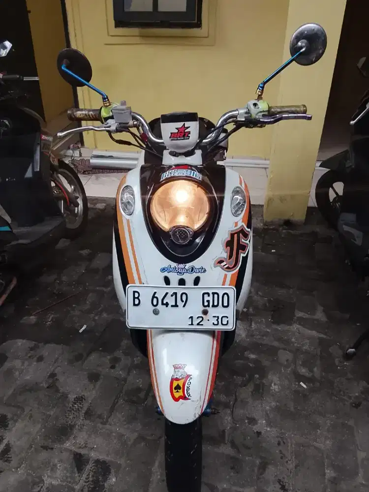 Yamaha Fino karbu tahun 2013 surat BPKb+faktur