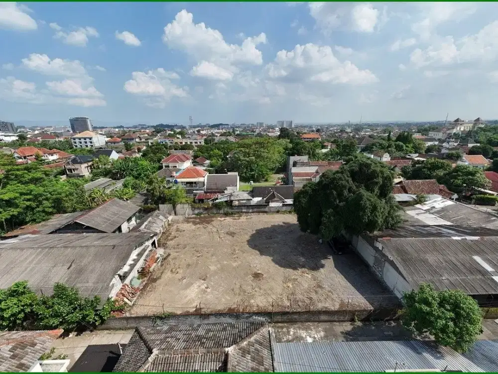 Dekat RS. JIH Tanah Jogja di Jl. Plemburan