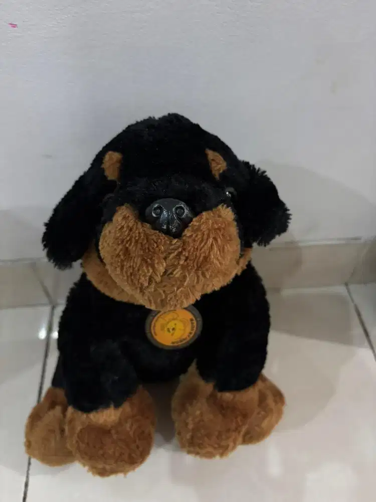Boneka karakter dog