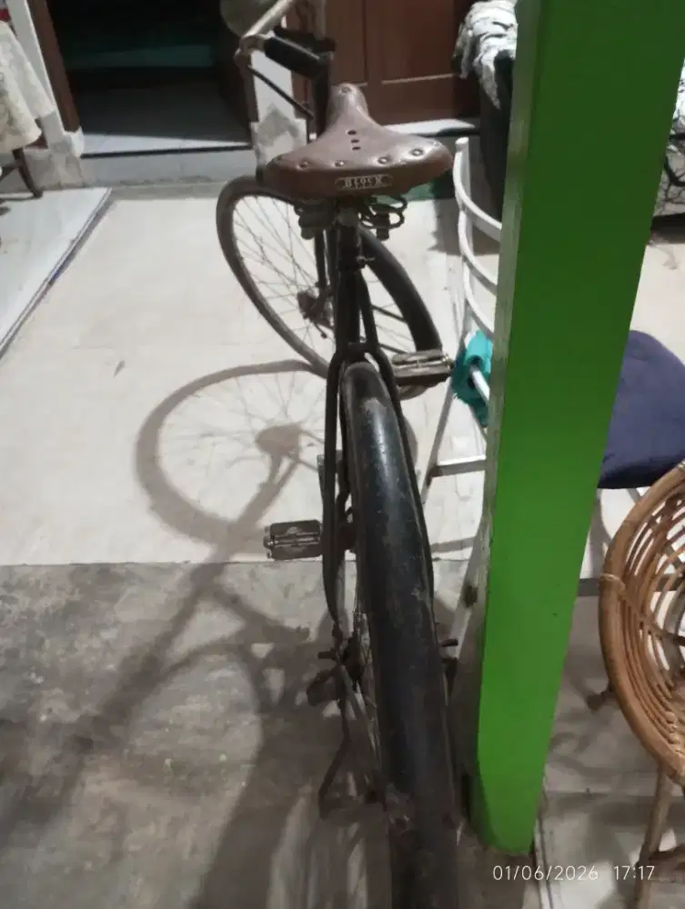 Dijual Sepeda Onthel Jadul Tahun 1960
