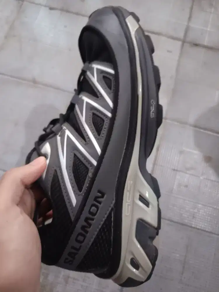 Sepatu Salomon Xt-6