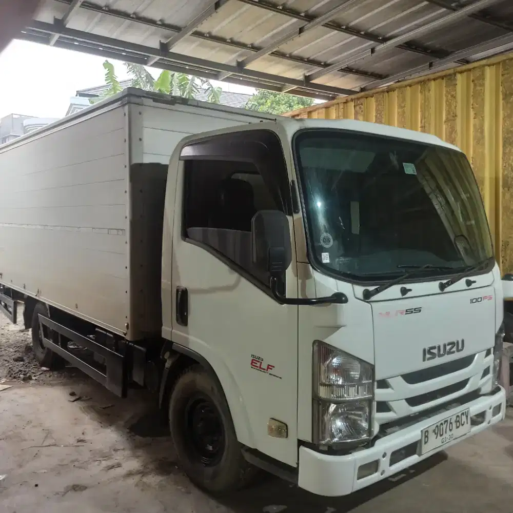Isuzu Giga engkel long box th 2020 awal siap pake full orisinil