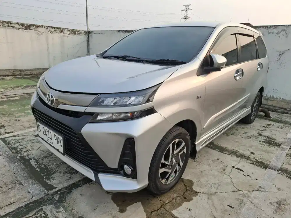 Veloz 1.5 Automatic 2019 pribadi tangan 1