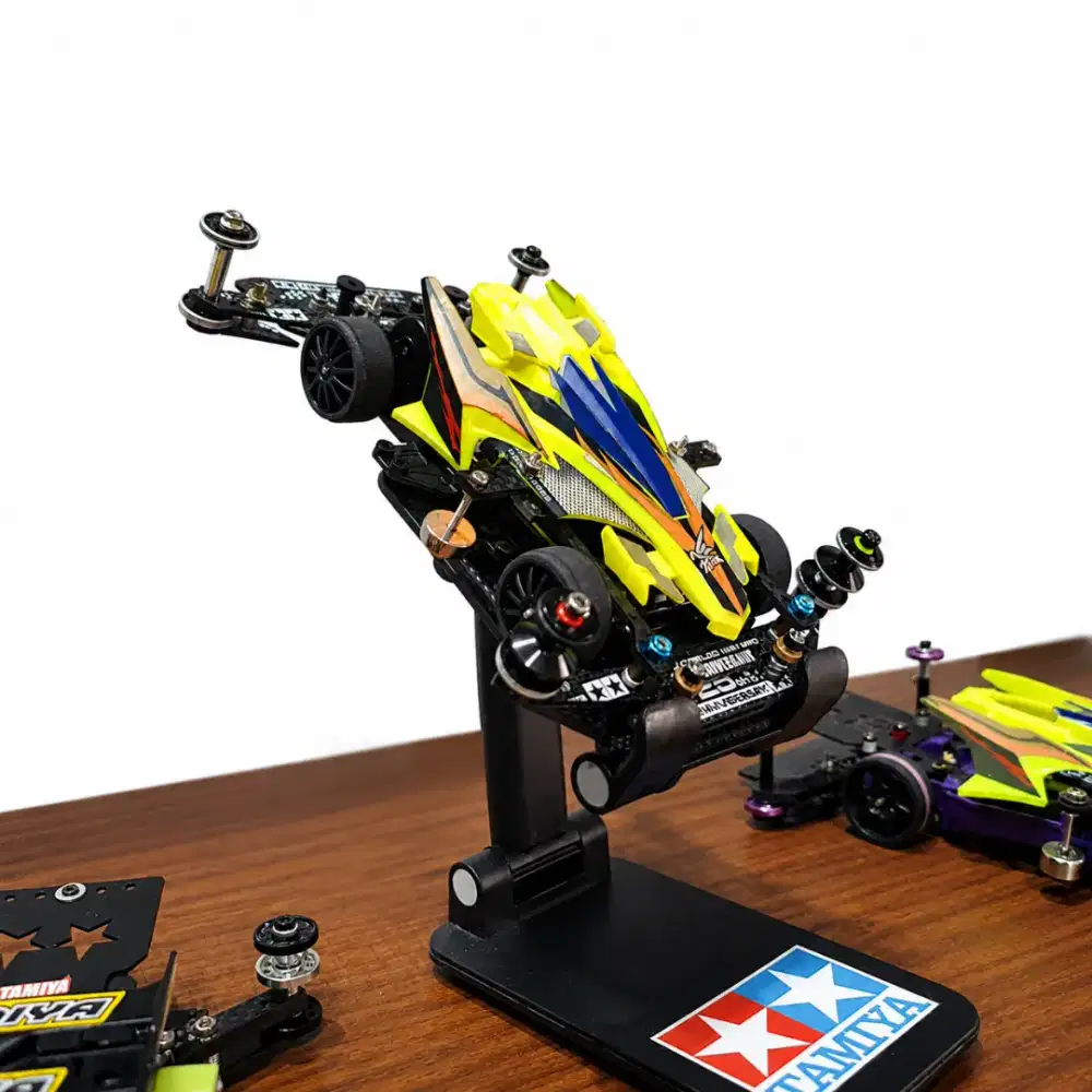Tamiya STO RTR Ban bubut Carbon
