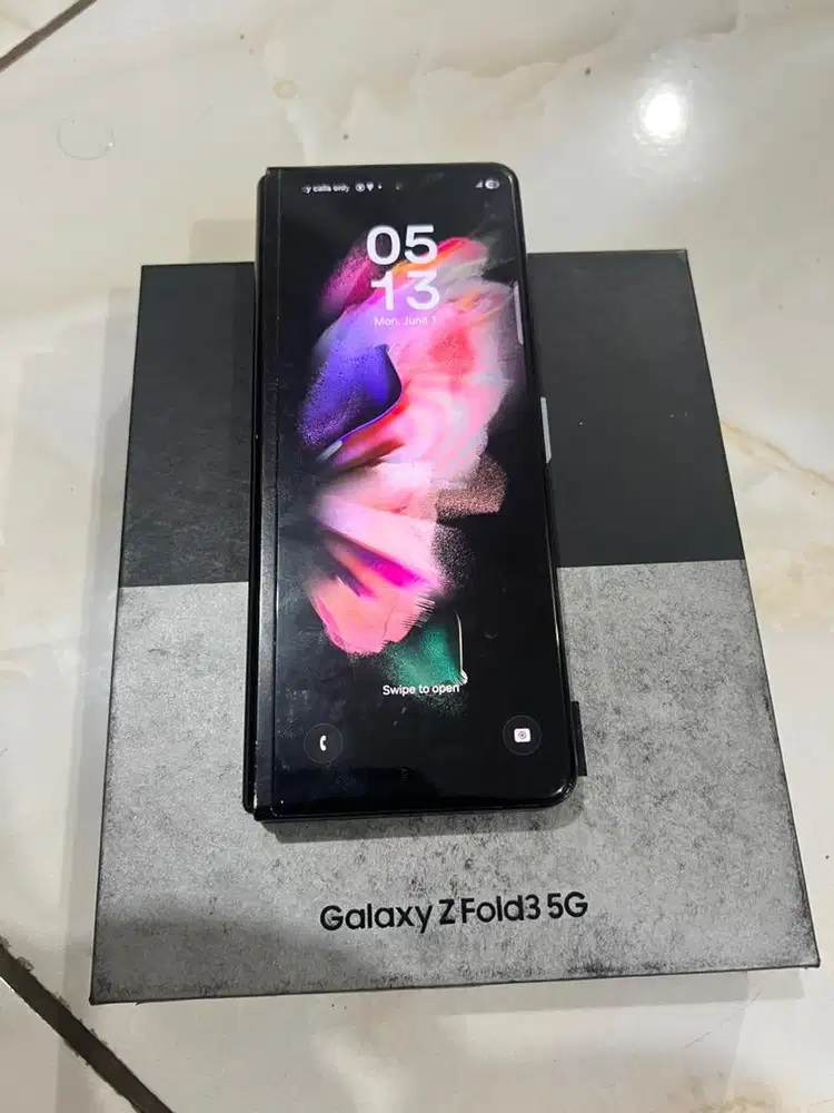 Galaxy Z Fold 3